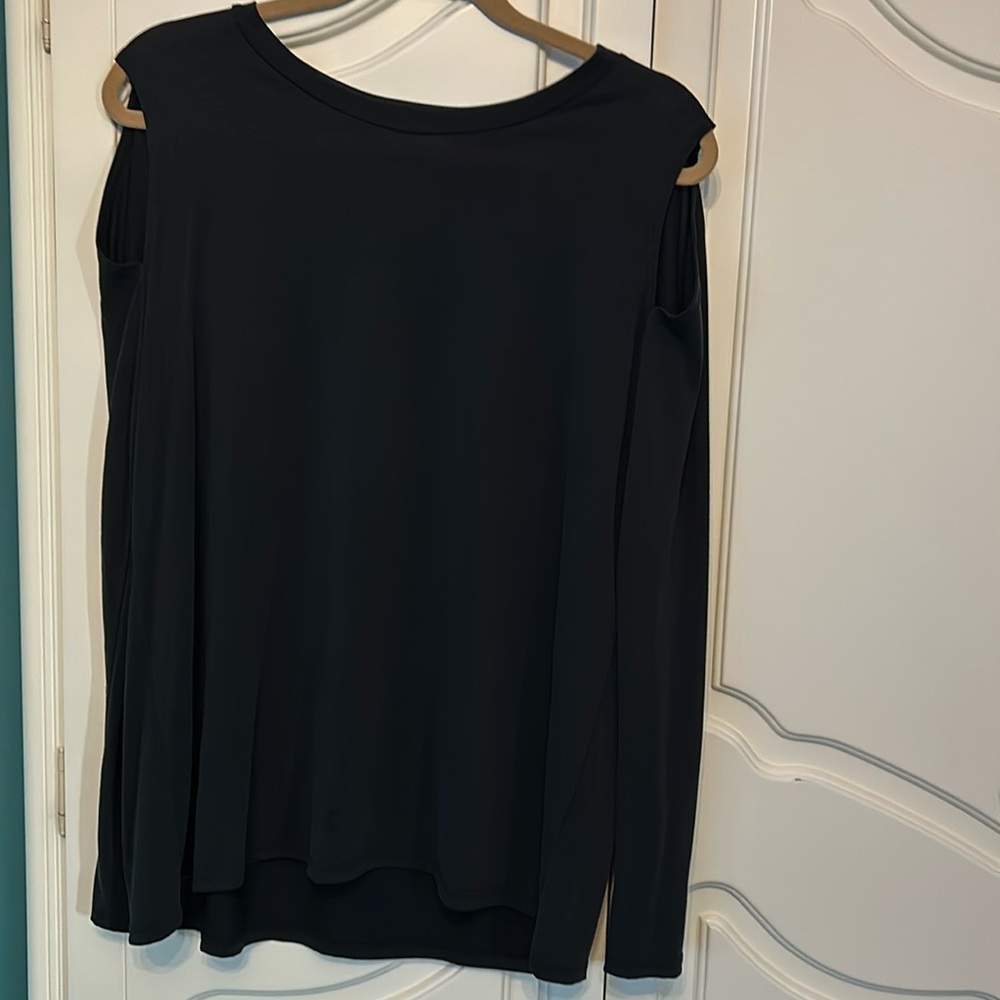 Black Cold Shoulder Shirt Women’s Size Large